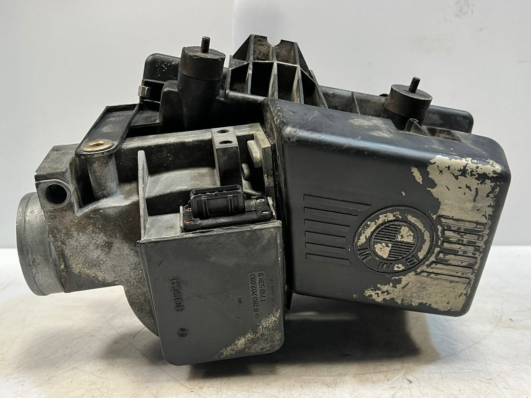 1991 BMW 5' 325e E30 M20 E28 E34 Mass Air Flow Sensor 0280202083 OEM