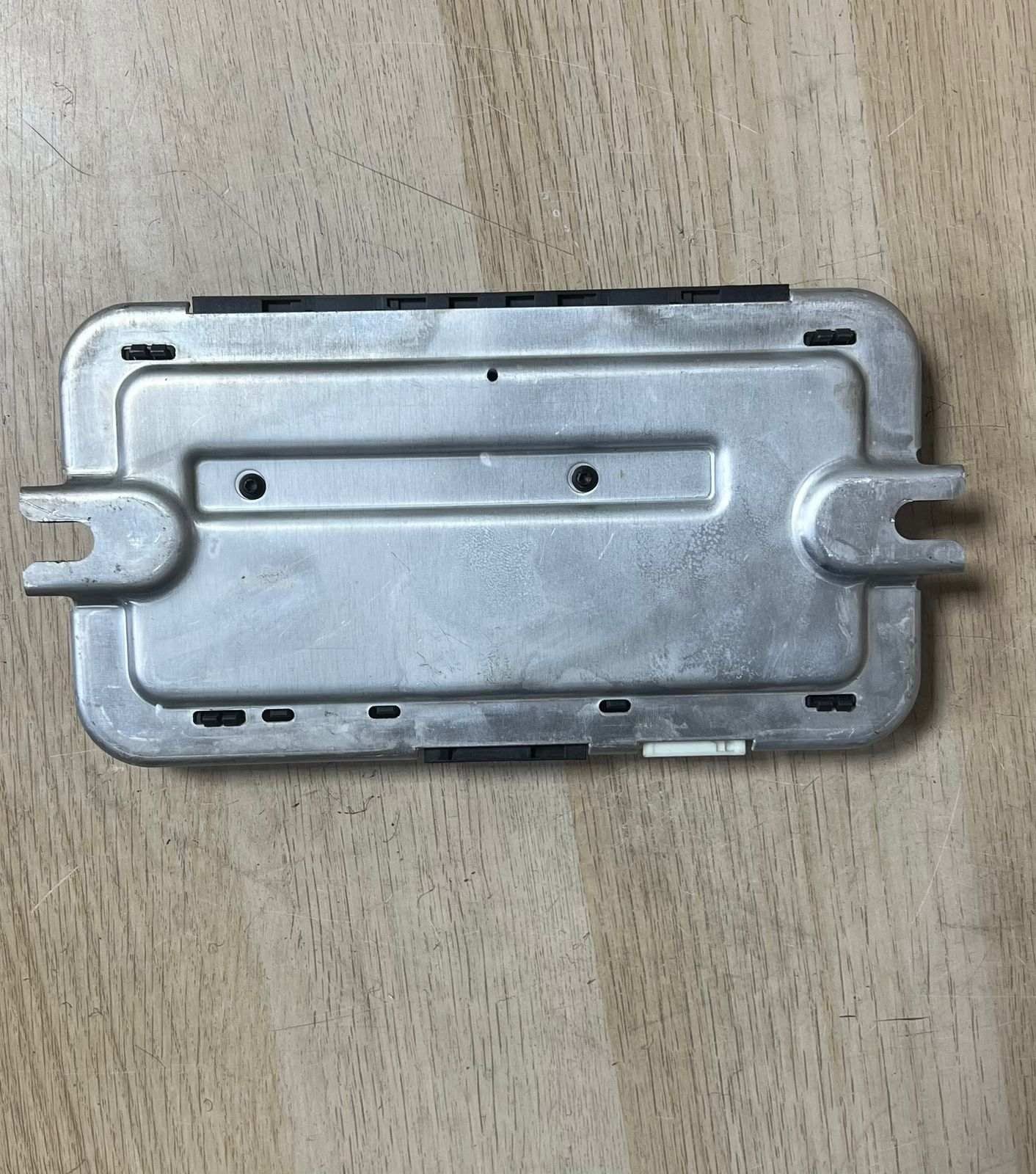 BMW 2013-2017 650i Gran Coupe Footwell Light Control Module 9313933 FRM3 2013