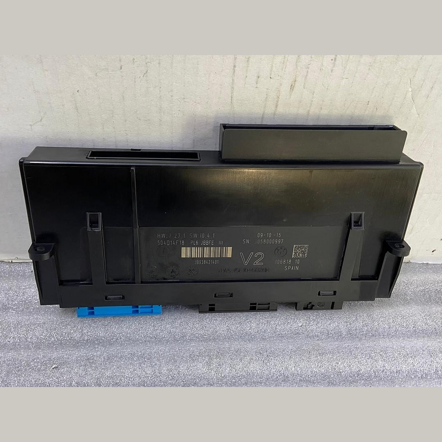 OEM BMW 5 SERIES F10 COMFORT MODULE JUNCTION BOX V2 UNIT 504D14F21