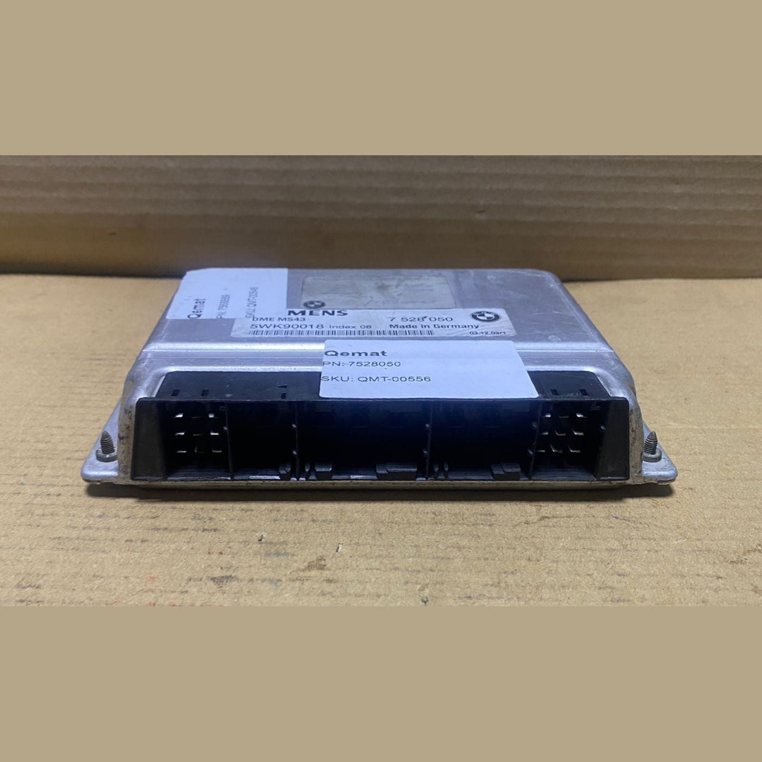 2004 BMW 325xi E46, E39, E53 330, 530, and X5 with M54B30 Engine Control Module 
