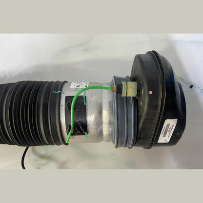 OEM BMW X7 G07 LCI Air shock absorber front left 7831561 ASSEMBLY 2020-2025