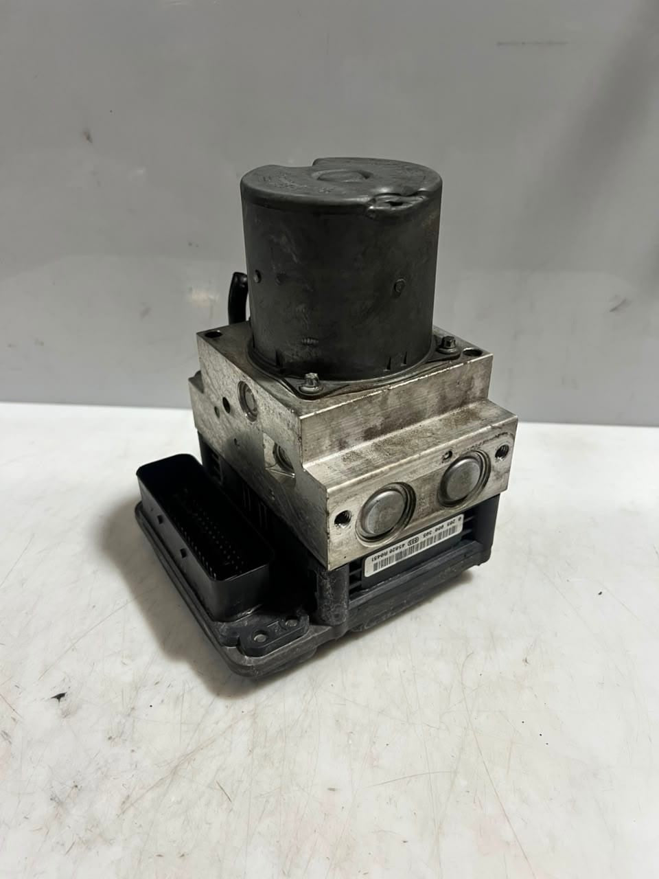 2008 BMW X5 E70 3.0 Diesel 180KW ABS/DSC Pump Hydraulic Unit 6854704 OEM