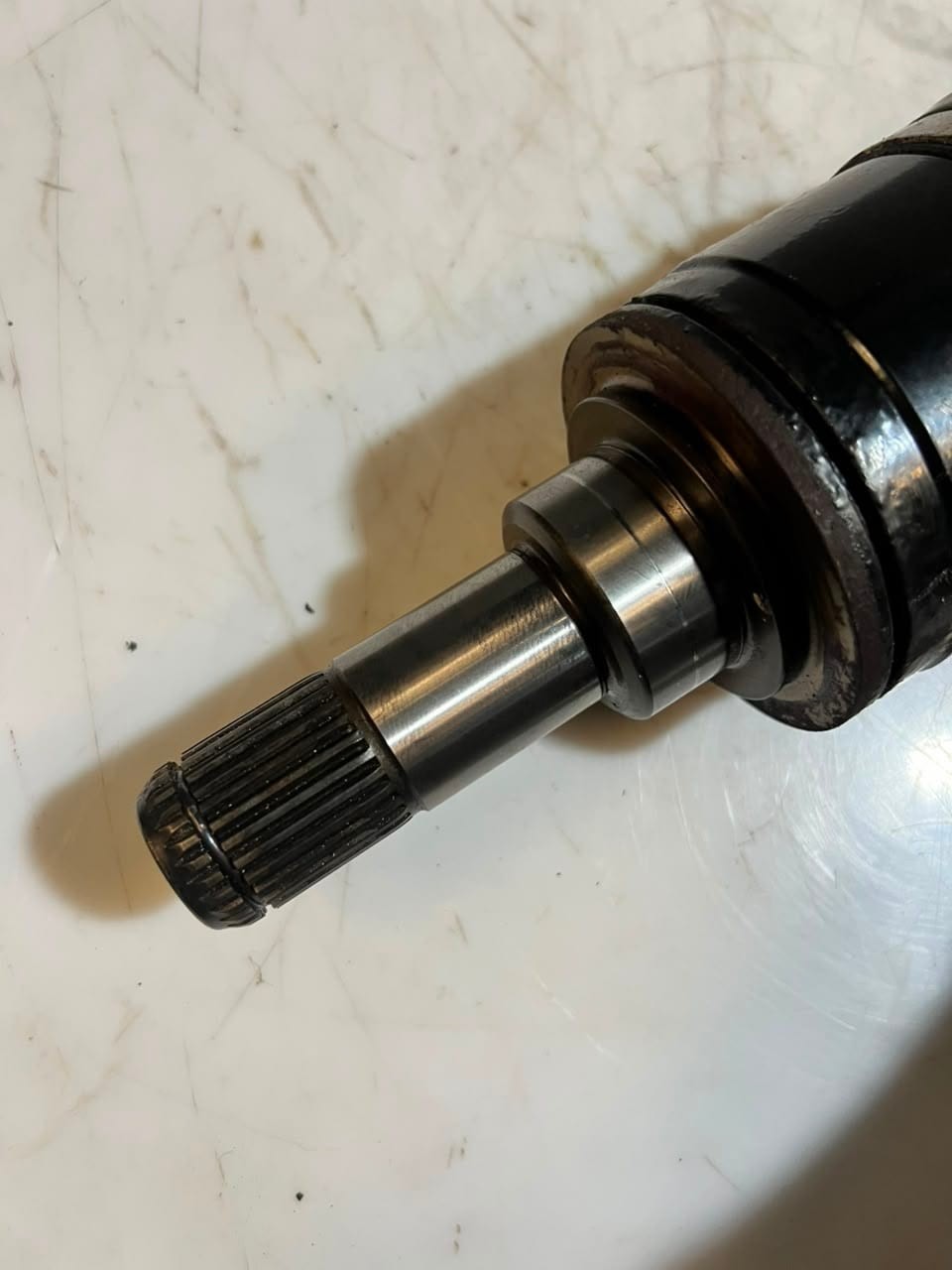 2011 BMW 3' 4' F30 F31 F34 F32 F33 F36 LCI LEFT Rear Axle Drive Shaft 7637445 