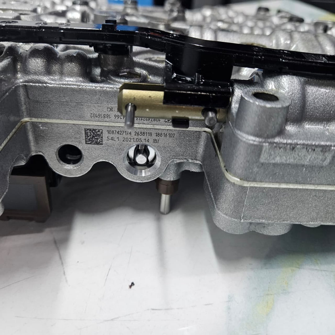 BMW 2012-15 F10 520I 528I 2.0 Transmission MECHATRONIC Valve Body N20 0260550074