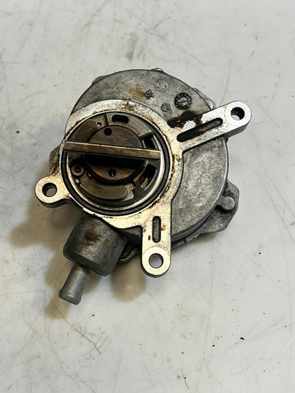 2006-2008 BMW 750Li 6 Series E63 E64 E60 E53 E65 Brake Vacuum Pump 7545384 OEM