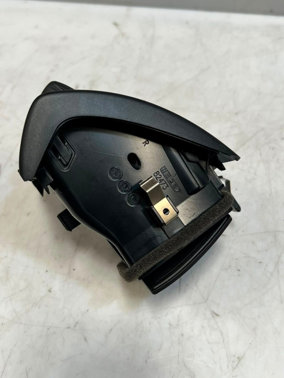 BMW MINI F55 F56 F57 Air Vent Center DASHBOARD Right 9265406 OEM