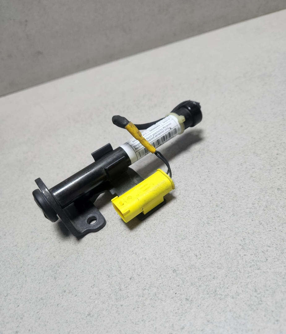 2015-2020 BMW X5 X3 G01 X4 G02 Bonnet Pedestrian Protection Actuator 7397496 