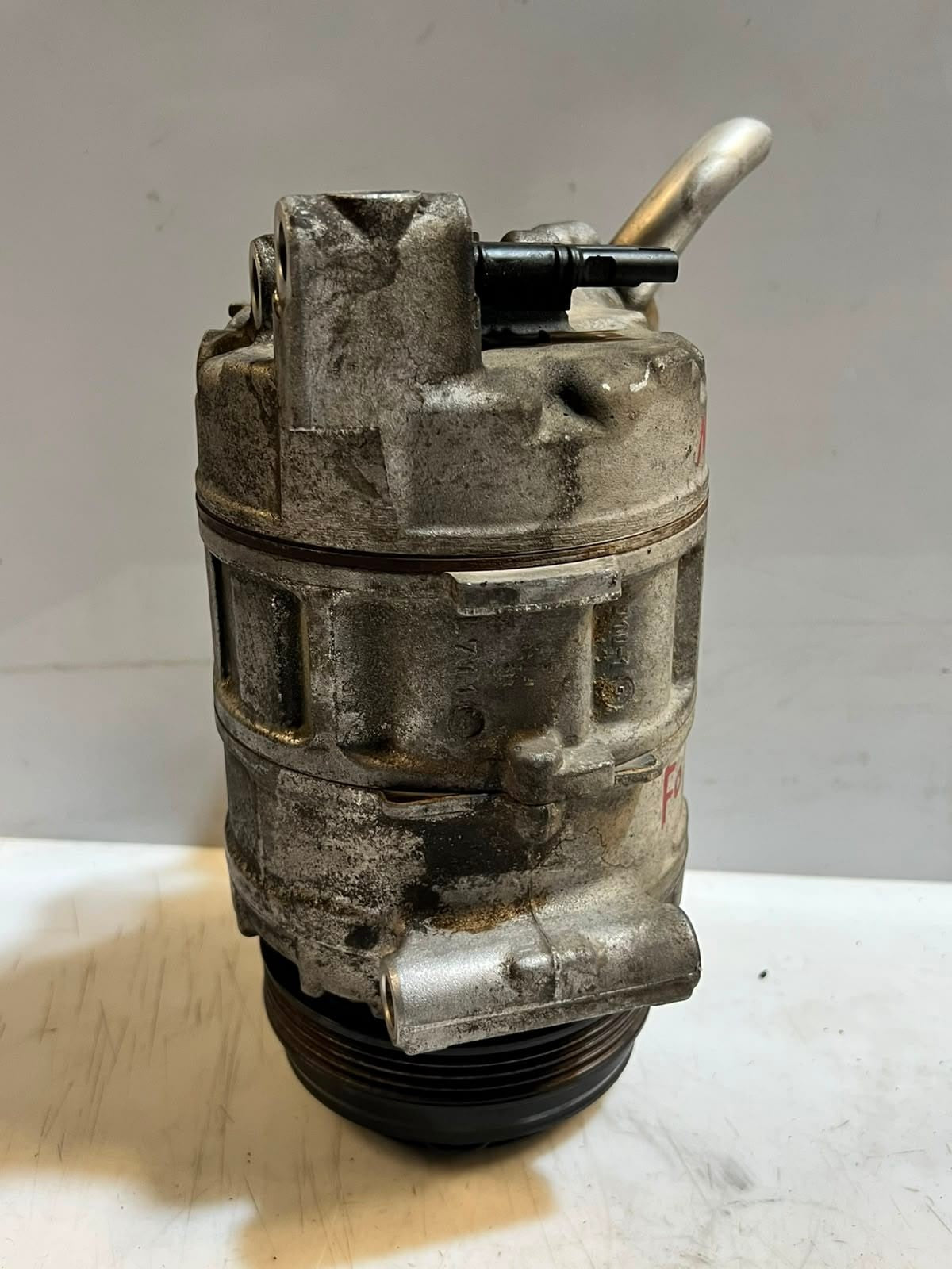 2010 BMW 650i F02 N63 F07 F10 F11 F06 AC Compressor PUMP 9154072 OEM