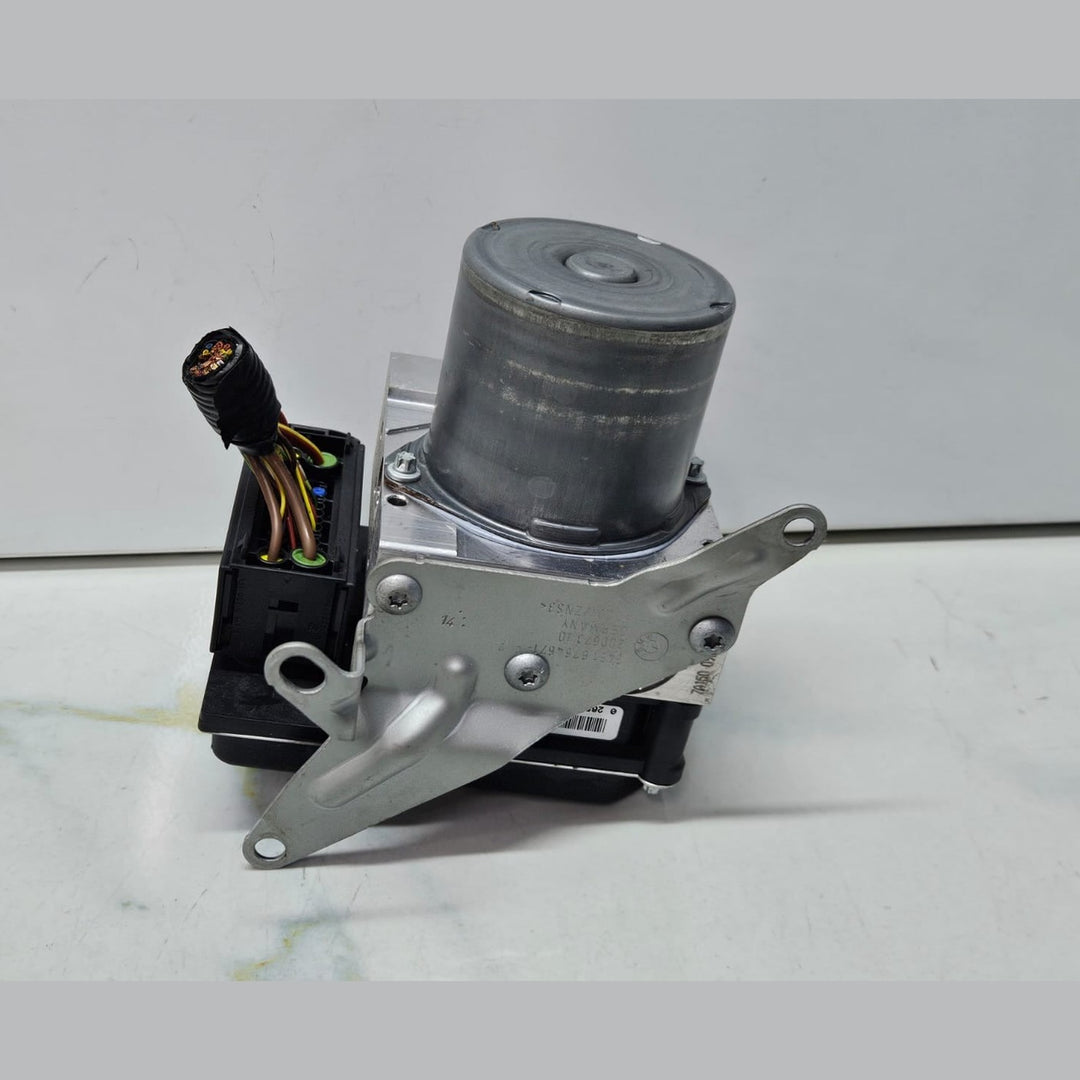 2010-2015 BMW X1 E84 EUR N20 RHD Hydraulic Abs Brake Pump 6860216 OEM