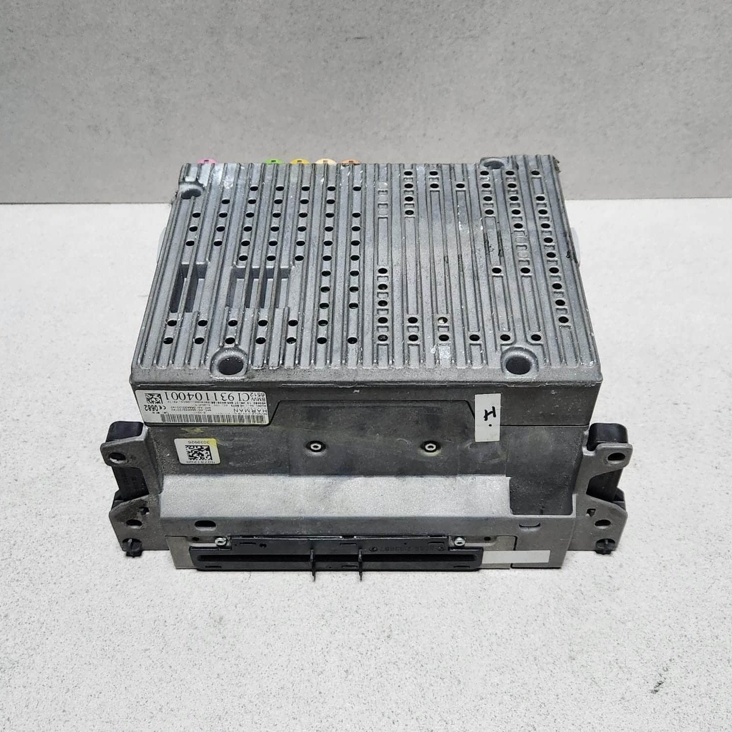2011-2013 BMW 528i Radio Navigation Head Unit 9311040 5 Series F10 528i 535i 