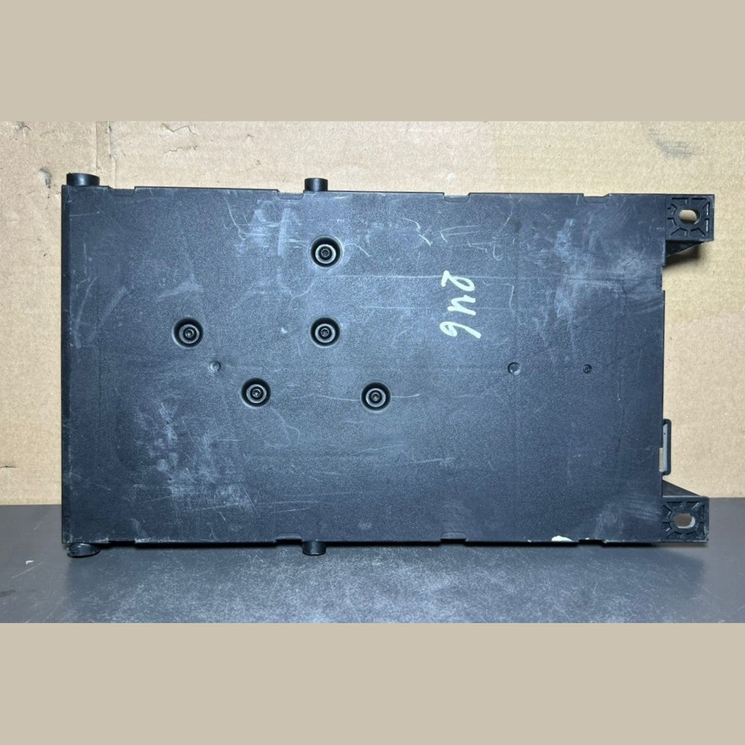 Mercedes W246 CLA B-Class Front SAM Body Control Module Unit A246 9008510 OEM
