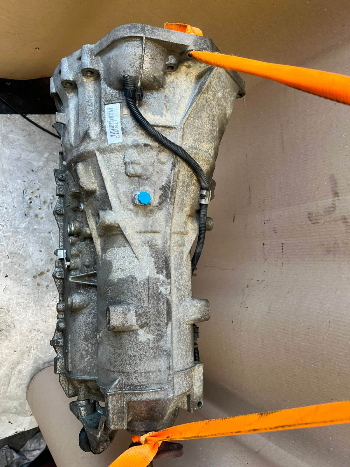 2012-2015 BMW 320I F30 8HP45 Automatic Transmission Assembly 8609950