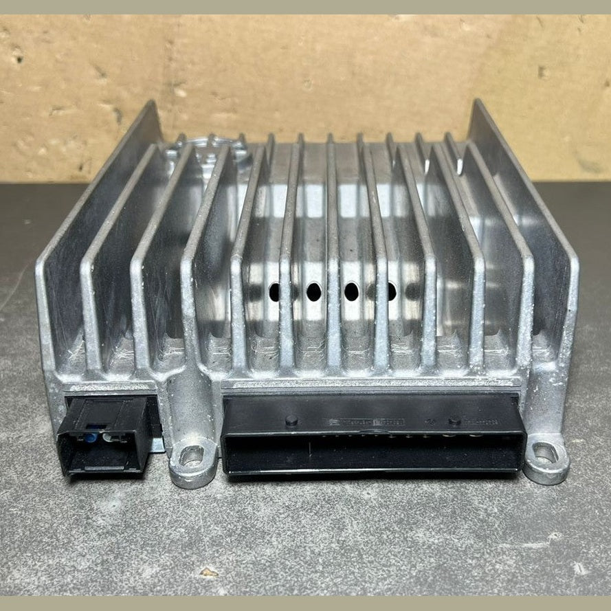12-14 Mercedes W212 Harman Kardon Audio Sound Amplifier Amp A212 9005213 OEM