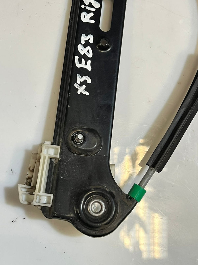 2004-2007 BMW X3 E83 Front RIGHT Door Window Regulator With Motor 7083011 OEM