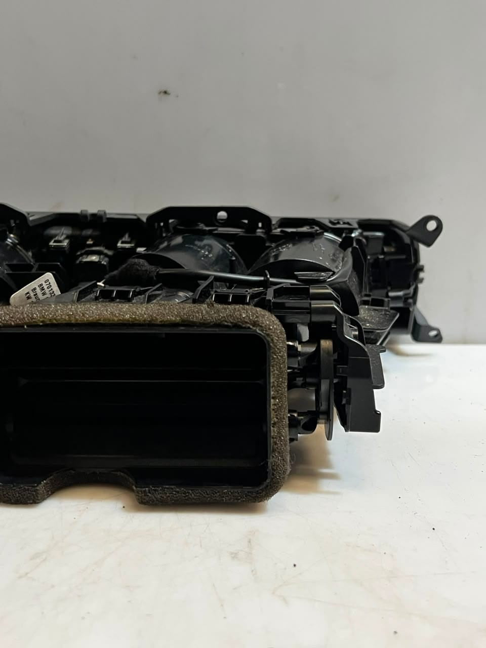 2015 BMW M5 7 5 Series F10 F11 F01 F02 Center DASHBOARD Air Vent Grille 9192903
