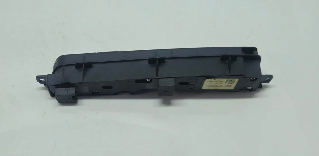 9240293-2013 BMW X3 F25 Central Console Control Switch OEM