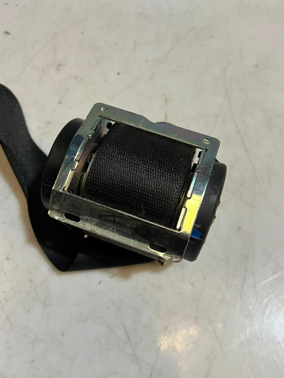 2009 BMW 5 Series F10 F11 Front Left Front Seat Belt 6101263 OEM 