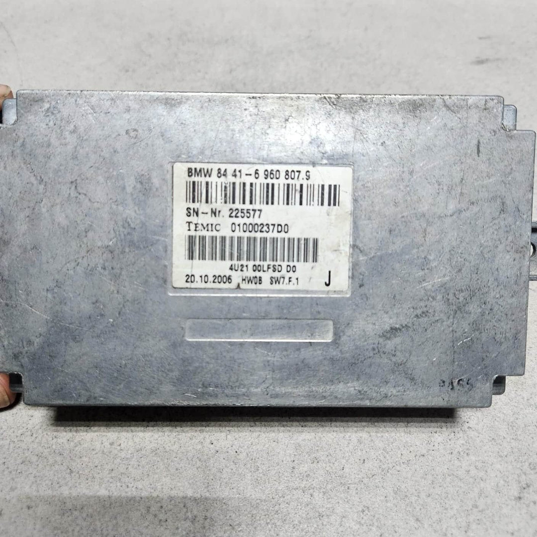 1996-1998 BMW Z3 Voice Control Input System Module 6960807 7 Series E65 E66 E67
