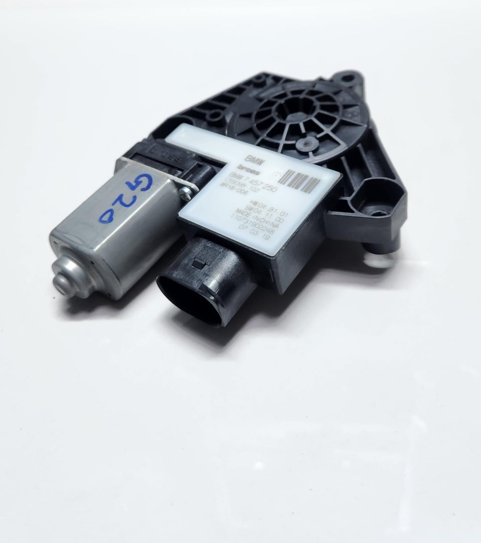 18-23 BMW X3 Front Left Window Regulator Motor 7457250 X3 G01 OEM