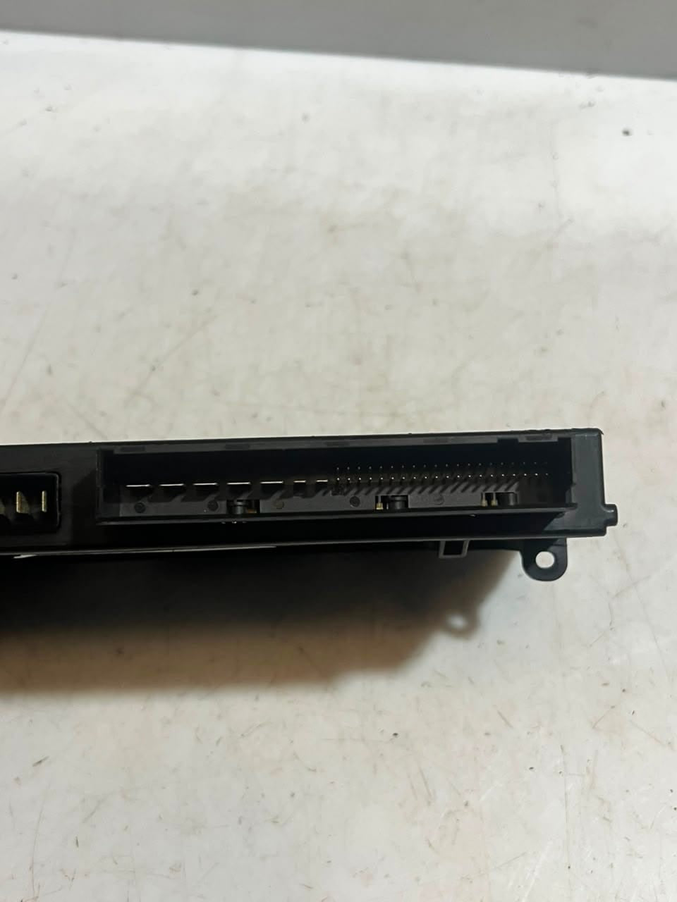 2011 BMW X3 F25 and X4 F26 Junction BOX Body Control Module 9267535 OEM