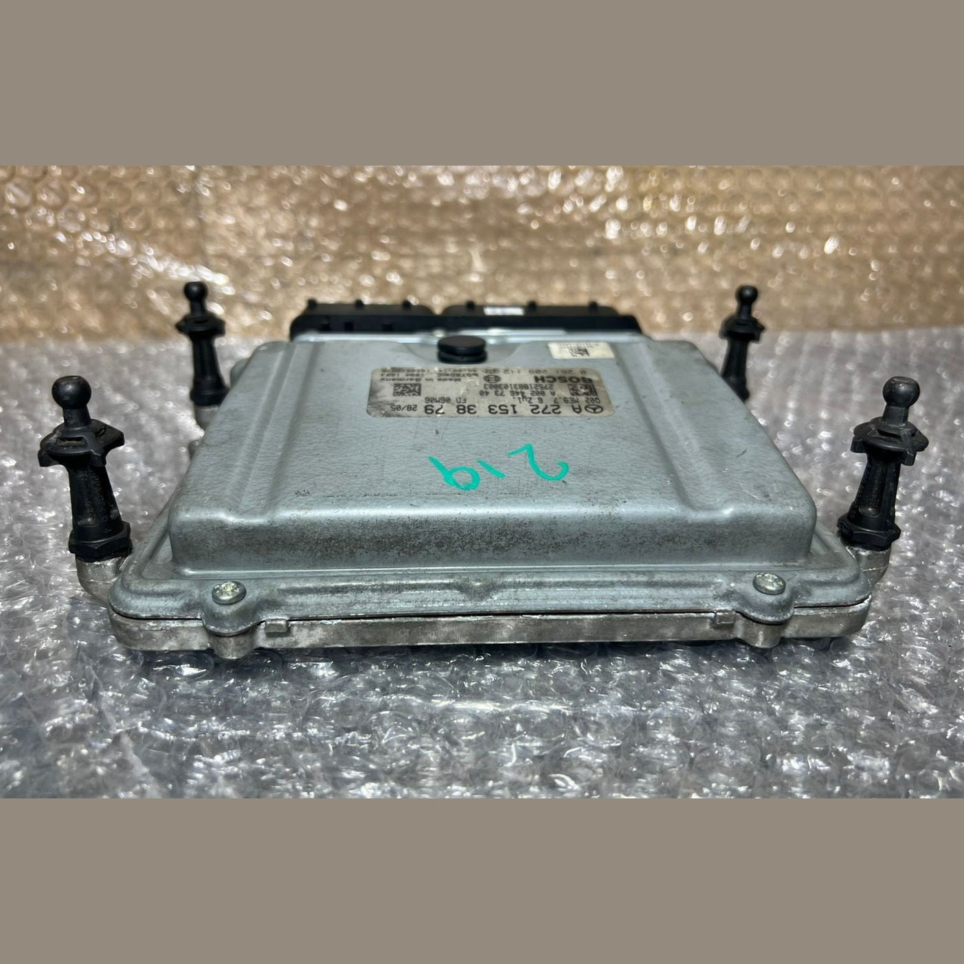 06-10 Mercedes-Benz W219 CLS Engine Control Module Unit ECM ECU A272 1533879 OEM
