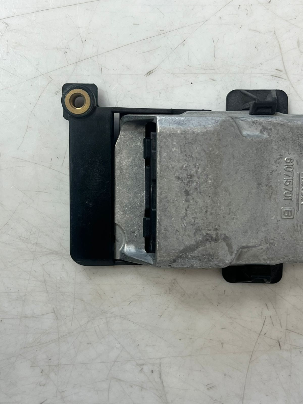 2009-2015 BMW 750i 7 Series F01 F02 F03 F04 Seat Belt Control Module 9202177 OEM