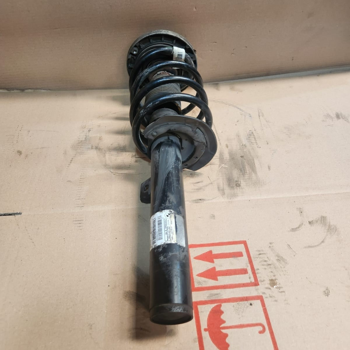 2010 BMW X3 Front Shock Absorber 6796409 X3 F25 front left f25