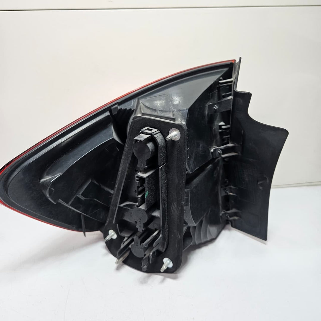 2010-2015 BMW X1 E84 Rear Right Tail Light 2990110