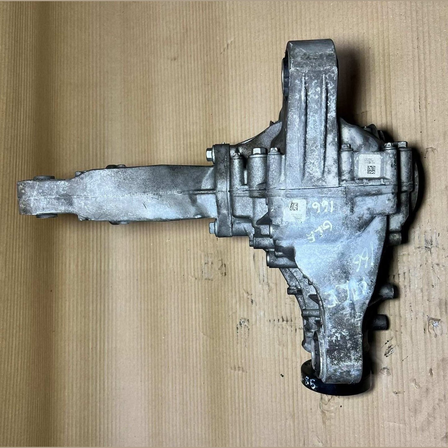 Mercedes-Benz Front Axle Differential A1663301900/ Ratio 2.85 W166 GLE