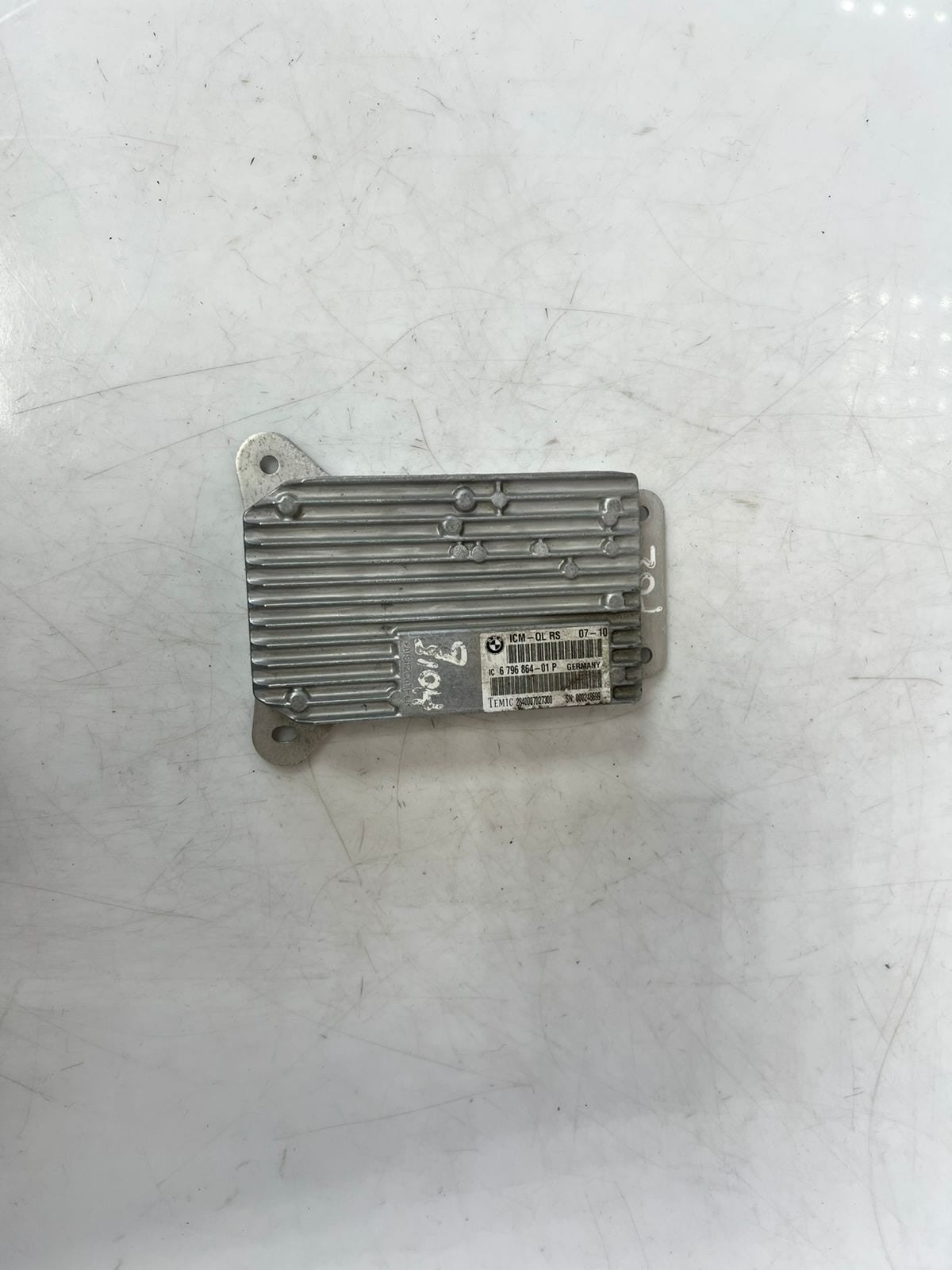 BMW F01, F02, F03, F04 750i xDrive Integrated Chassis Management (ICM) 6796864