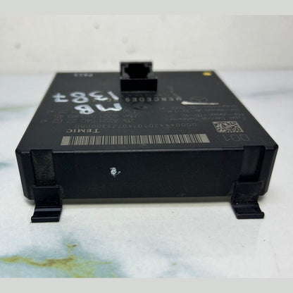 07-14 Mercedes-Benz S550 Central Gateway Control Module A2215402762 W221 W216 CL