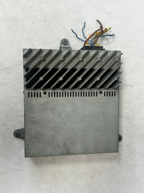 2001-2003 BMW 525i E39 5 528i 530I Series Audio Amplifier 8362444 OEM
