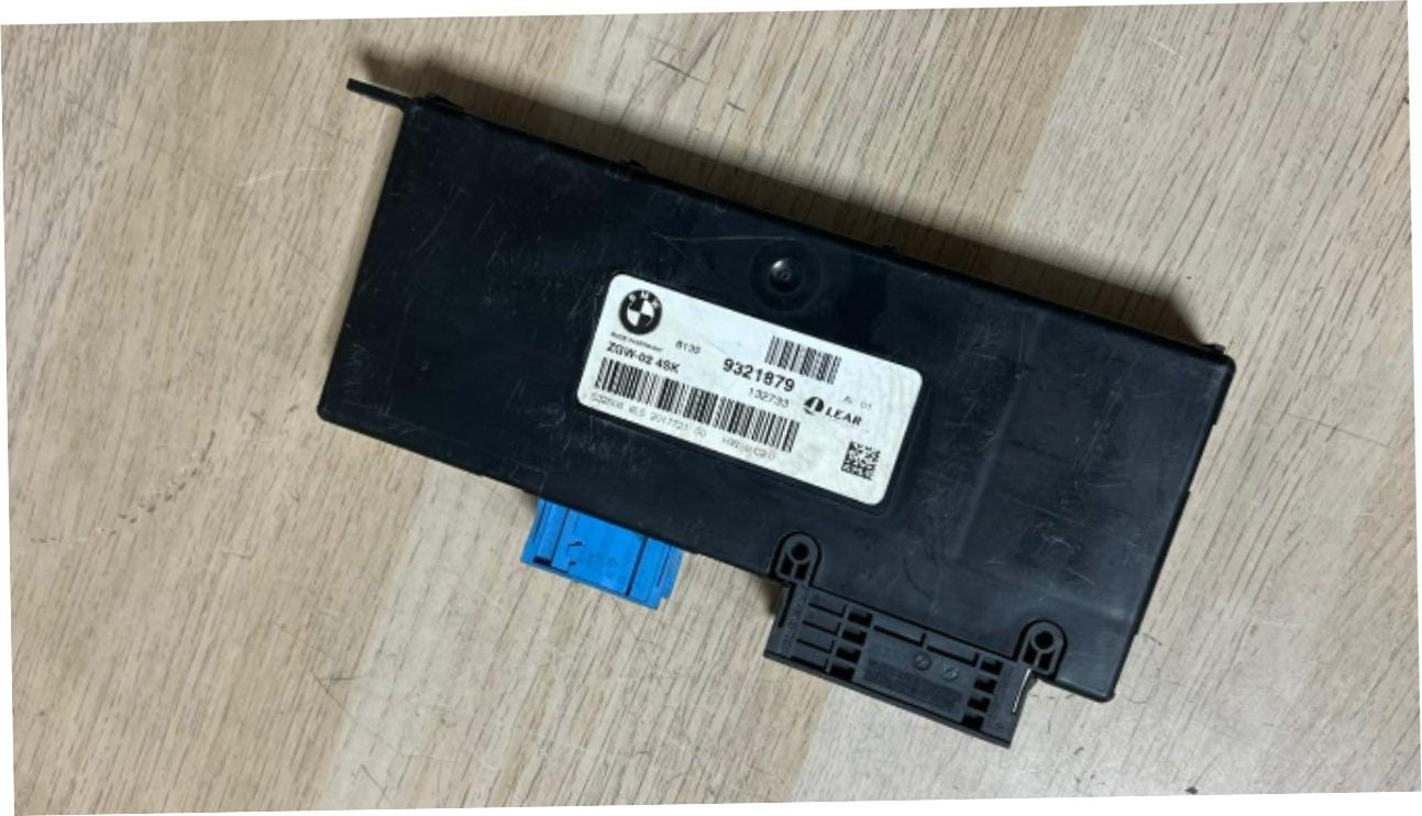 2011-16 BMW Central Gateway Control Module 9321879 5 Series F10 and 6 Series F06