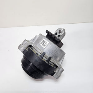 2019-2022 BMW X5 G05 Engine Mount Right 9844522
