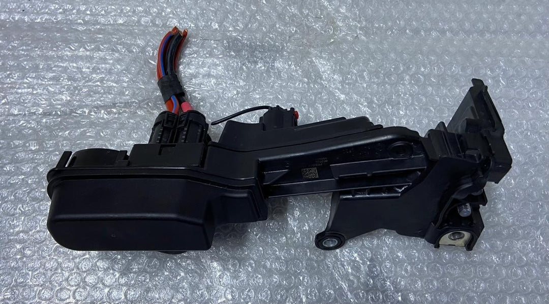 OEM BMW 3 SERIES G20 POWER DISTRIBUTION CONTROL MODULE ECU 6842524