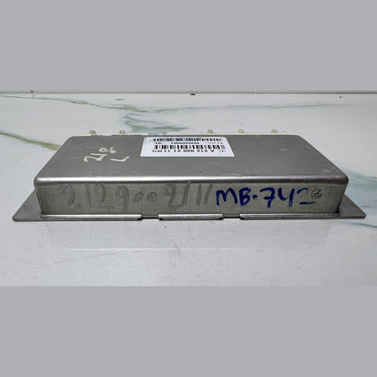10-18 Mercedes CLS550 Air Suspension Control Module A2129002111 CLS-Class W218, 