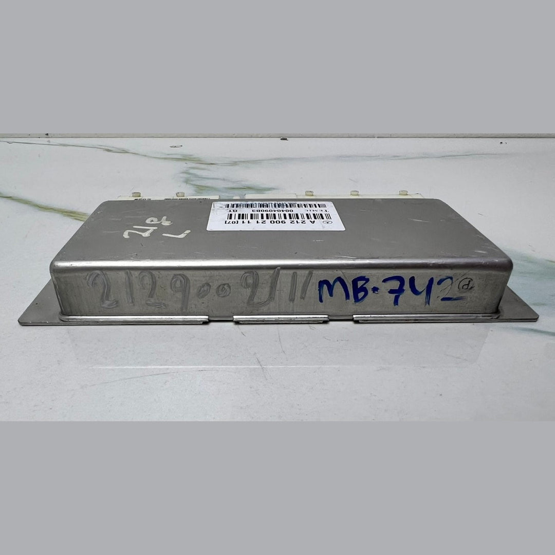 10-18 Mercedes CLS550 Air Suspension Control Module A2129002111 CLS-Class W218, 