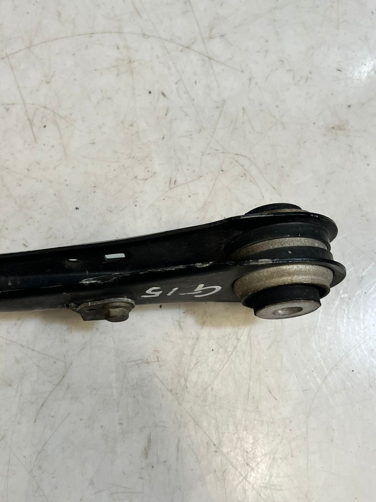 BMW 5 Series G30 G15 Rear Trailing Arm With Rubber Bushing 6893528 OEM