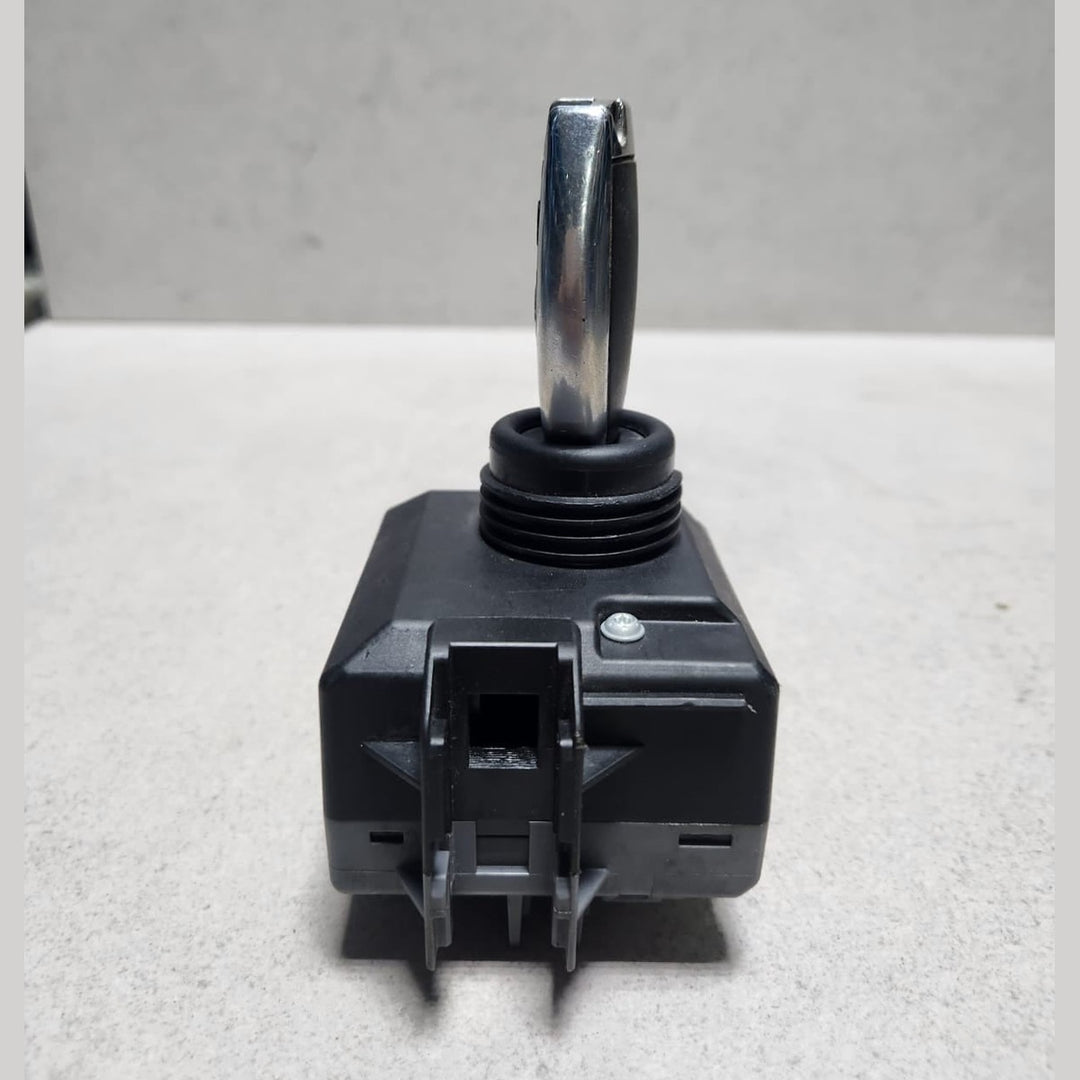 2010-2013 Mercedes-Benz E350 Ignition Switch Module A2075450308