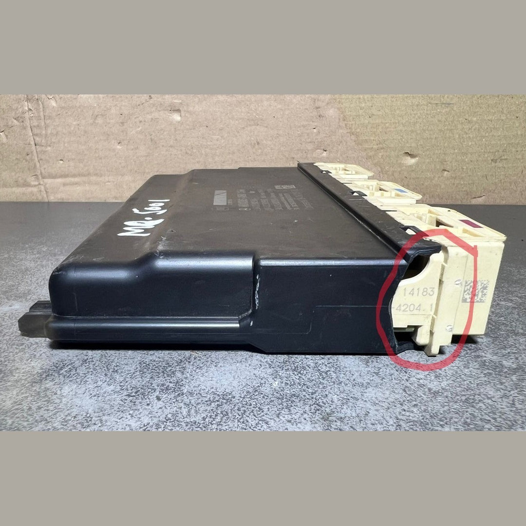 14-18 Mercedes-Benz W222 S-Class Rear Right Seat Control Module A222 9003904 OEM