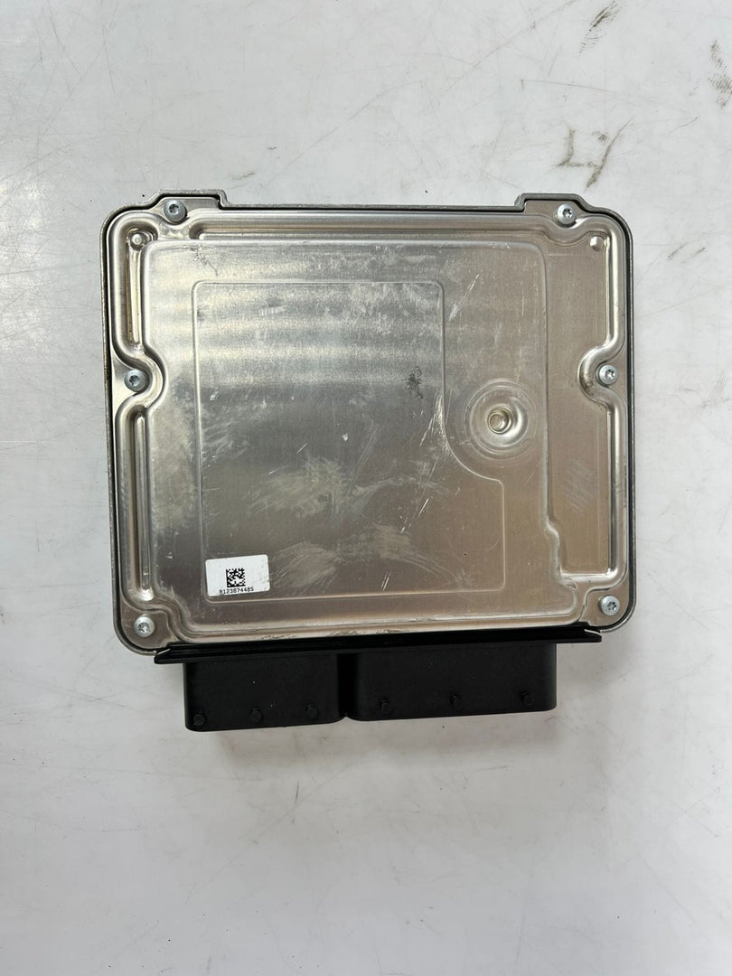 2011-2013 BMW X3 F25 Engine Control Unit ECU SET DDE + CAS4 + 1KEY 8513249 OEM