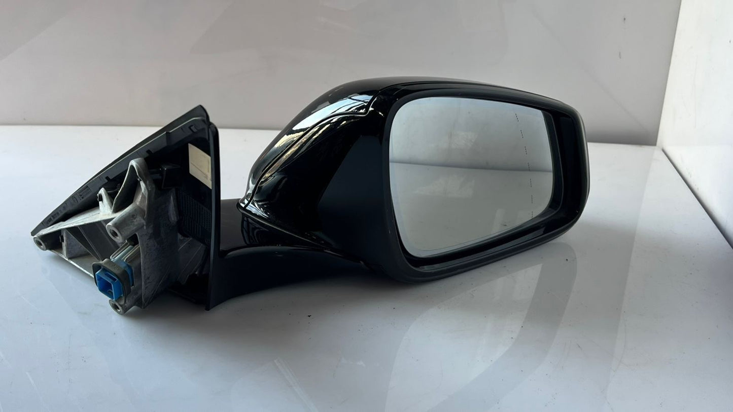 BMW F40 Mirror Right Side VIEW MIRROR 041564 BLACK RHD OEM