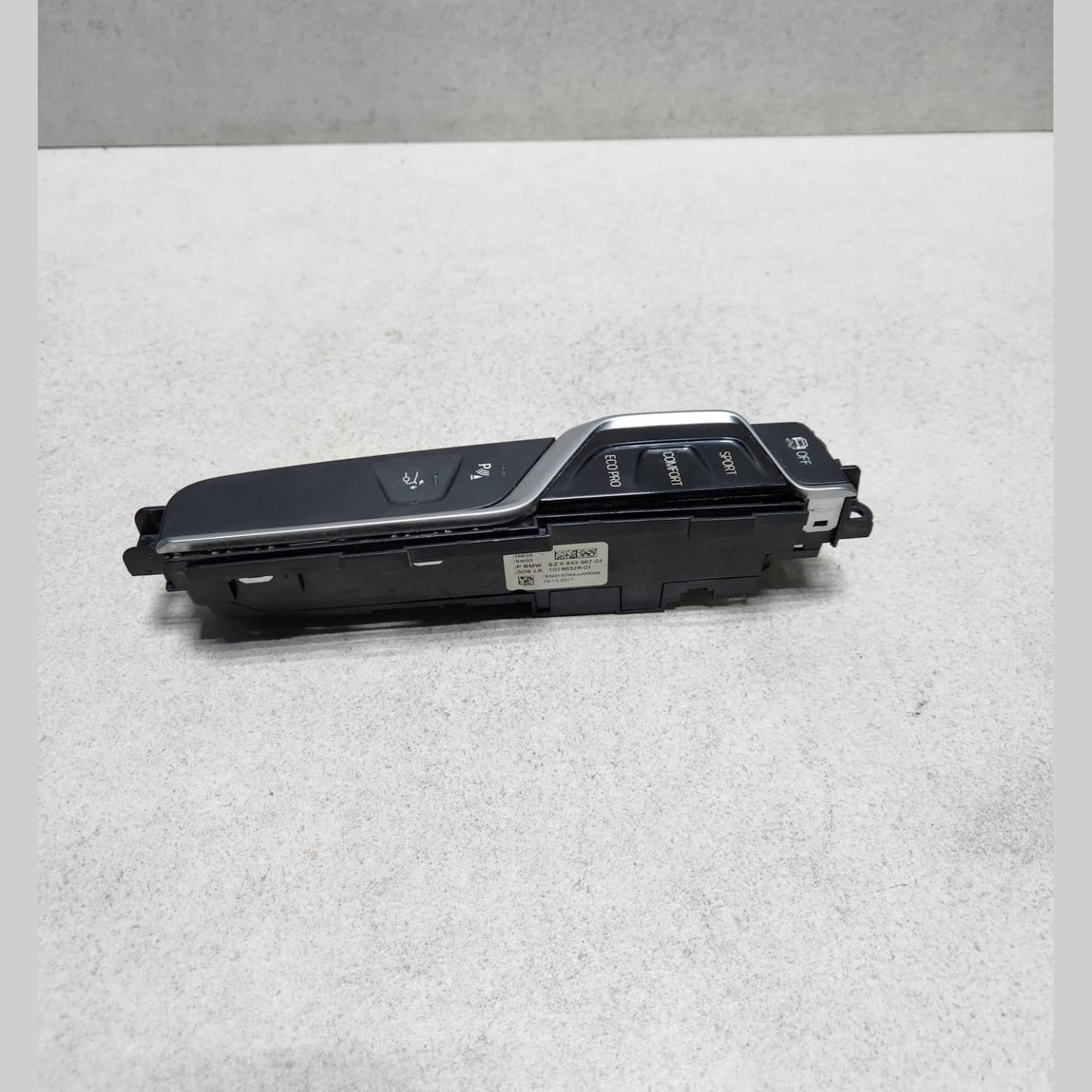 BMW Operating Unit Center Console 6843967 G32 6 Series GT