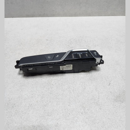 BMW Operating Unit Center Console 6843967 G32 6 Series GT