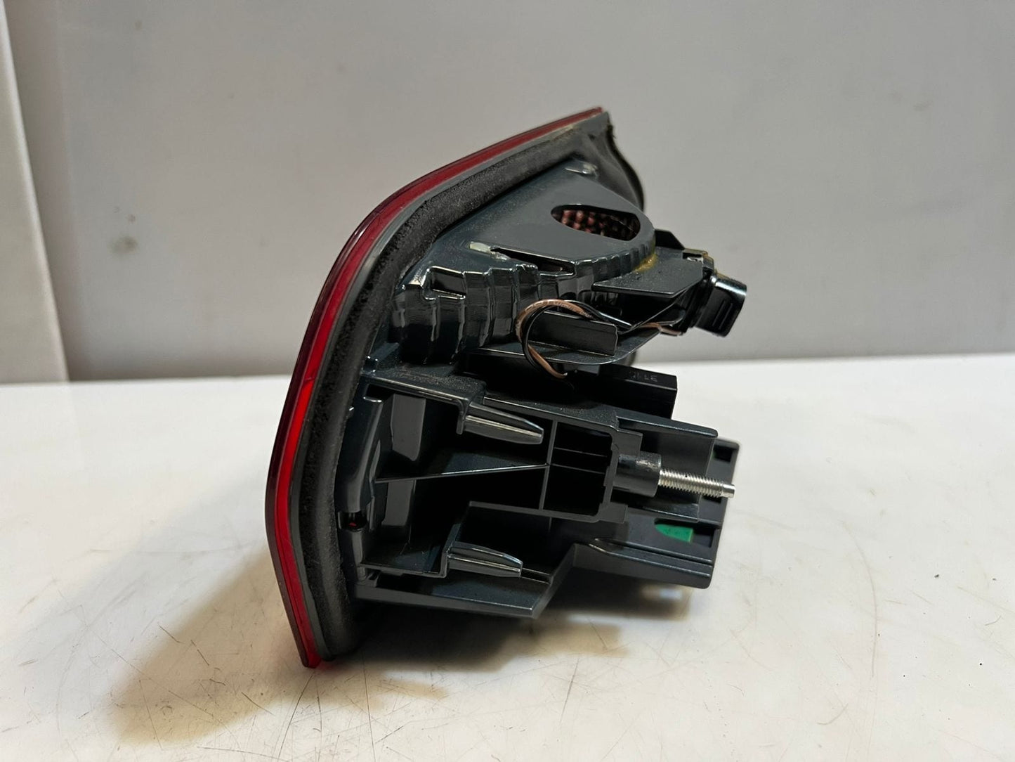 BMW 3 Series F30 F31 F35 LCI F80 M3 Rear Inner Tail Light Right 7369120 OEM