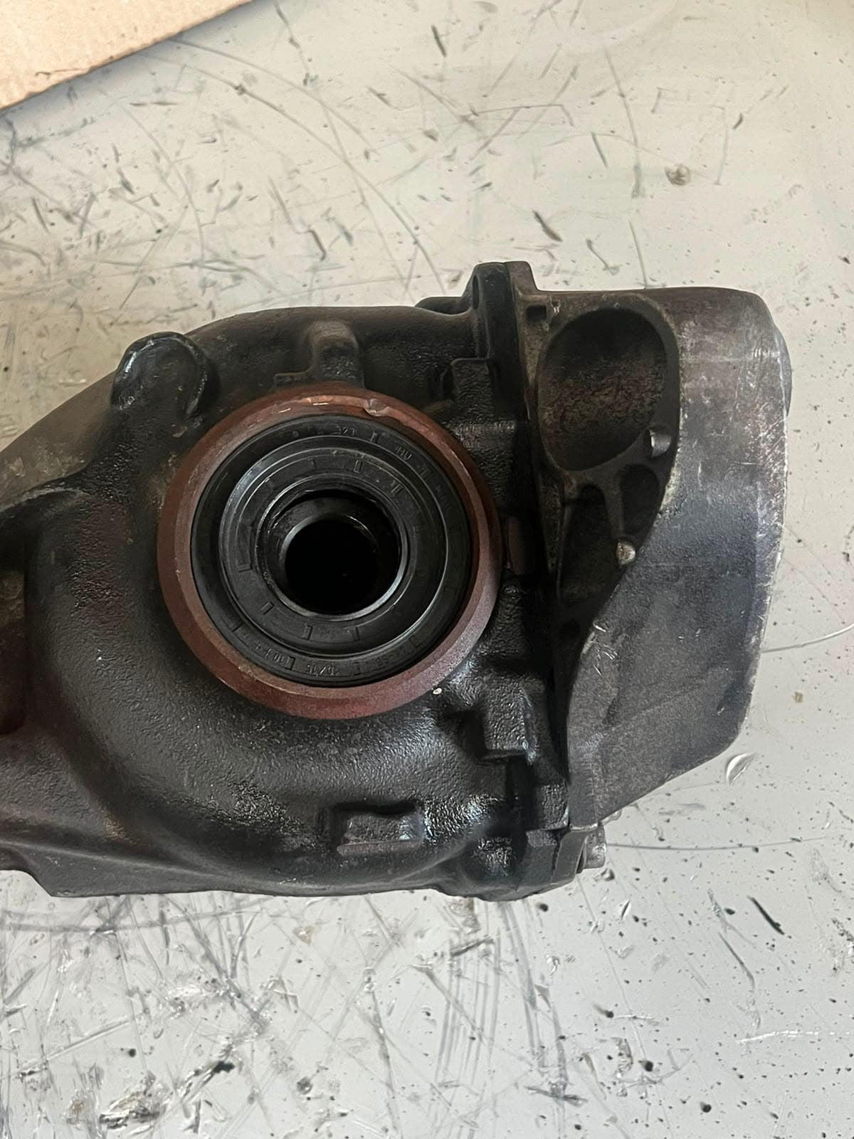 2015-2016 BMW 228i Rear Differential Carrier Assembly 7612168