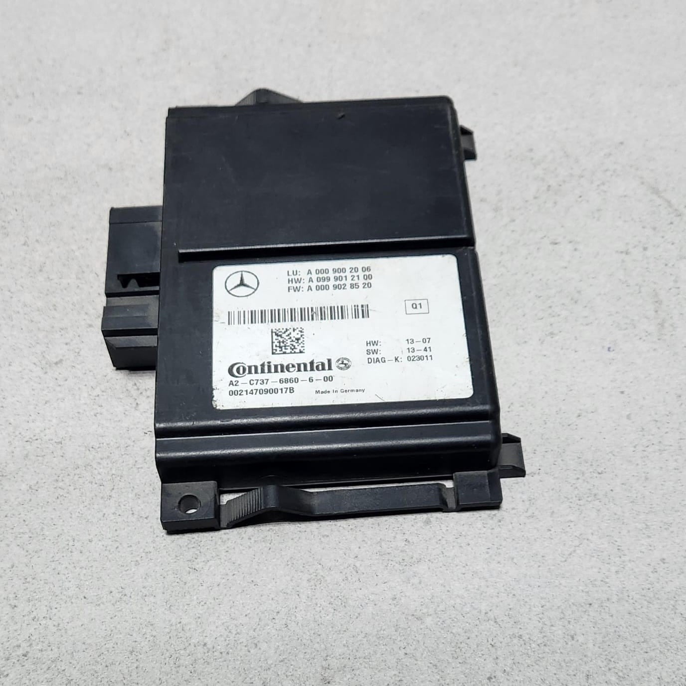2014-2016 Mercedes-Benz E350 Distance Radar Control Unit A0009002006 E-ClassW212