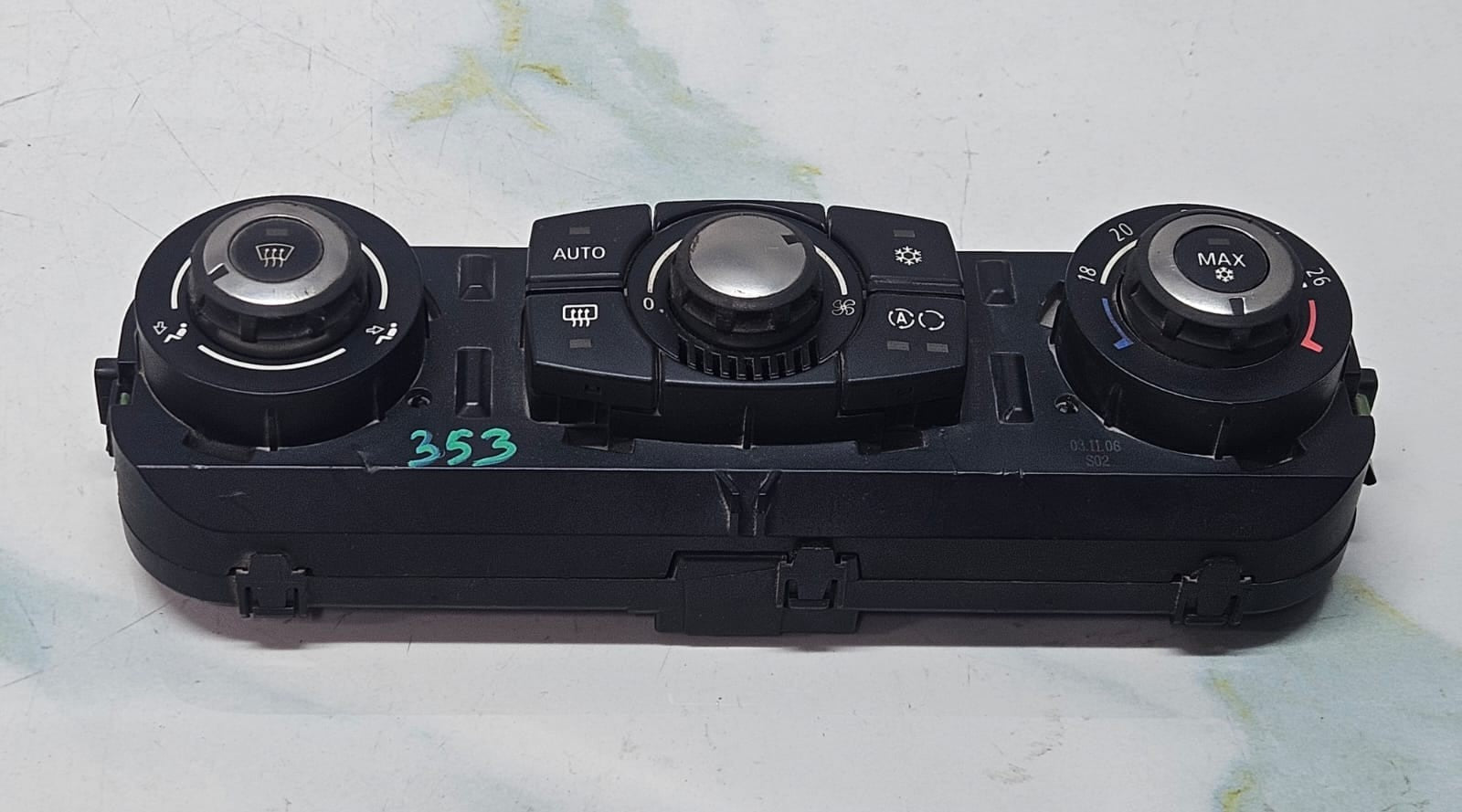 2003-2009 BMW Z4 E85 E86 Automatic Air Conditioning Control 9125353 OEM