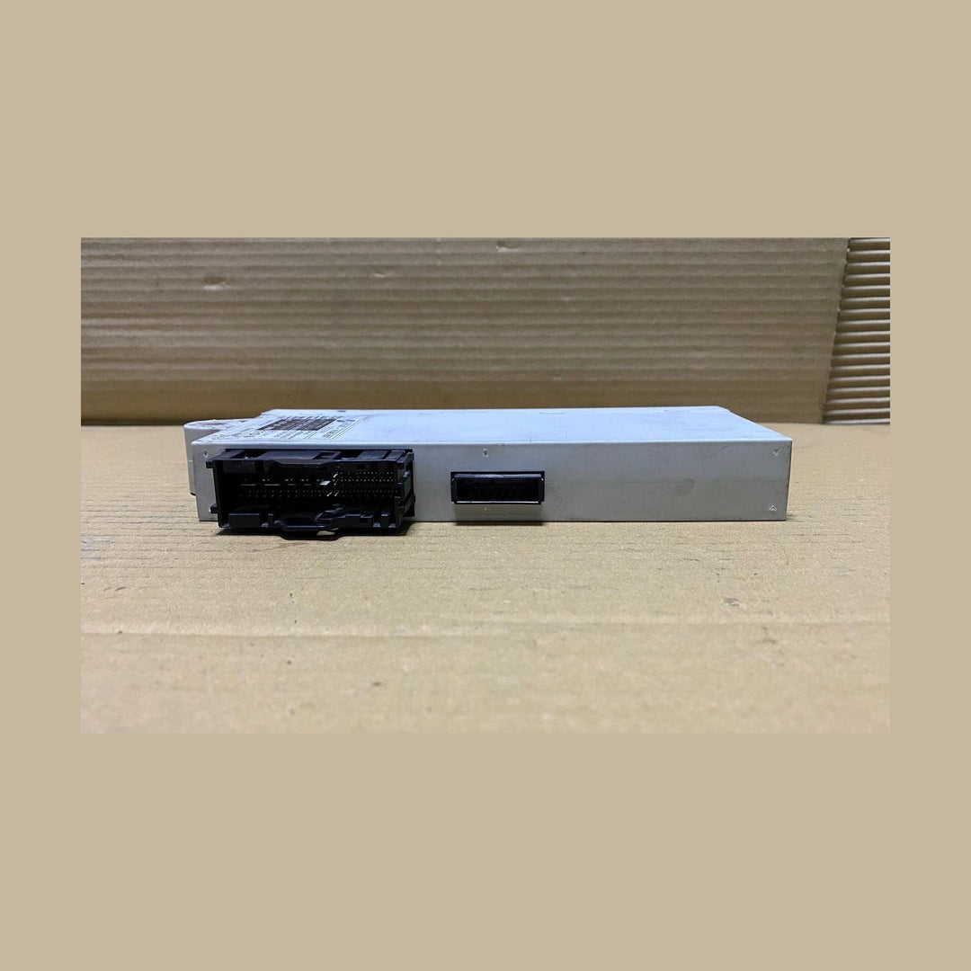 2006 BMW 325xi Access System Control Module 6964051 E90 and E87 CAS 2