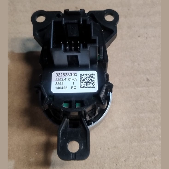 BMW 520i F10 2010-2013 N20 ENGINE CONTROL ECU UNIT + MODULE DME 7644747